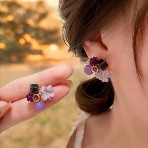 Purple Shiny Flower Shape Stud Earrings Inlaid Shiny Zircon Faux Fashion Jewelry